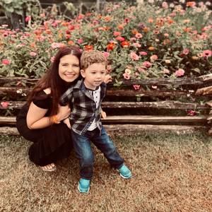 Meet your Posher, Renee